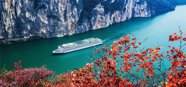 중국 장강삼협 크루즈 여행을 판매하고 있는 베스트레블은 지난 8월에 양쯔골드크루즈(Yangtze Gold Cruises)와 2019년부터 3개년간의 한국 독점 총판(GSA) 계약을 새롭게 체결했다