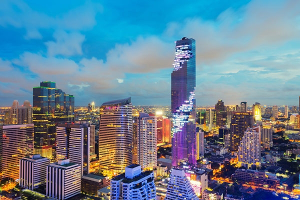 태국 방콕에서 가장 높은 전망대인 ‘마하나콘 스카이워크’가 지난 11월 개관했다 킹파워 마하나콘