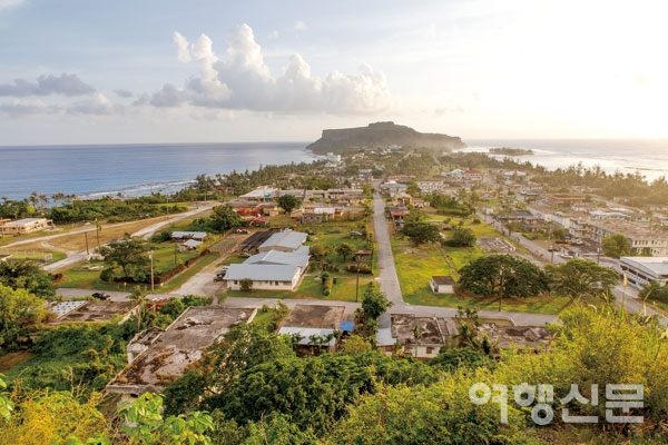 지난 10월 태풍 위투가 마리아나제도를 할퀴기 전 평화로운 모습의 로타섬
