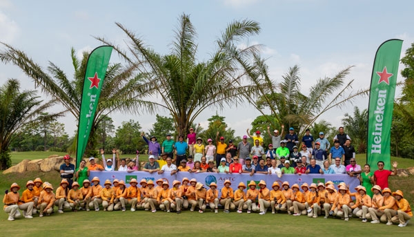 제8회  아시아 골프 투어리즘 컨벤션이 시엠립에서 열렸다. 전 세계 45개국에서 약 420명이 참석했다 IAGTO