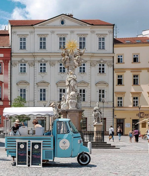 체코 일주, 체코+오스트리아·독일 등 1~2개국 여행이 증가하면서 렌터카 여행도 각광받고있다. 사진은 체코 브라노