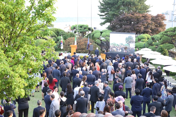 6월3일 이탈리아 공화국 선포일(6월2일) 73주년을 맞아 이탈리아 대사관저에서 기념식이 열렸다 ⓒ이탈리아관광청