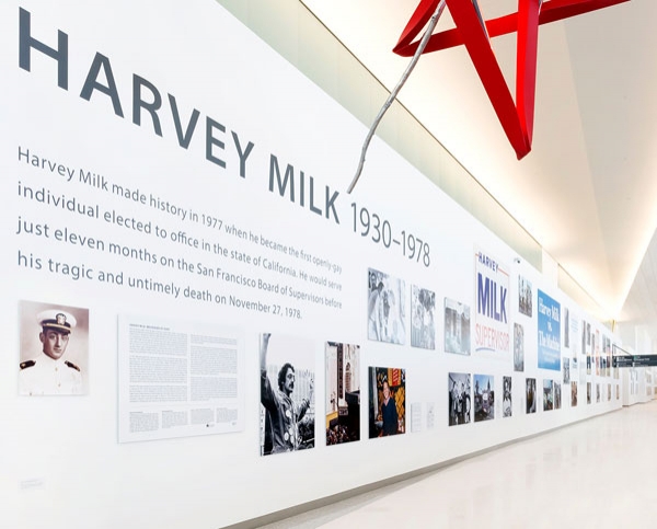 샌프란시스코국제공항에 성 소수자 멤버 하비 밀크 이름을 딴 ‘하비 밀크 터미널 1’이 오픈했다 ⓒ샌프란시스코국제공항
