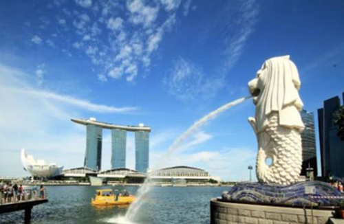 노랑풍선이 지난 13일 캐세이퍼시픽항공 비즈니스 클래스를 타고 떠나는 3박5일 일정의 ‘싱가포르 프리미엄 단독상품’을 론칭했다 ⓒ노랑풍선