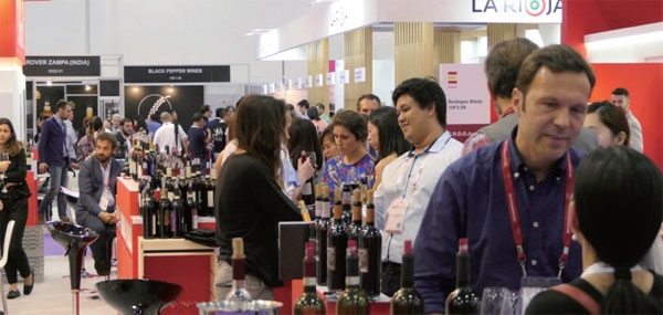 내년 3월2일부터 5일까지 싱가포르에서 국제 와인전시회인 프로와인 아시아와 싱가포르 식품 전시회 FHA-Food & Beverage가 개최된다 ⓒ라인메쎄