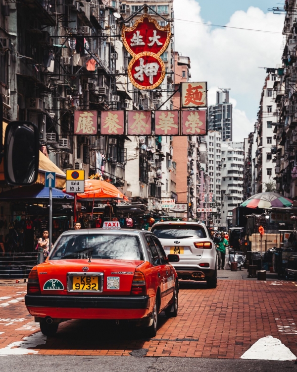 홍콩을 상징하는 아이콘인 빨간 택시/ 홍콩관광청