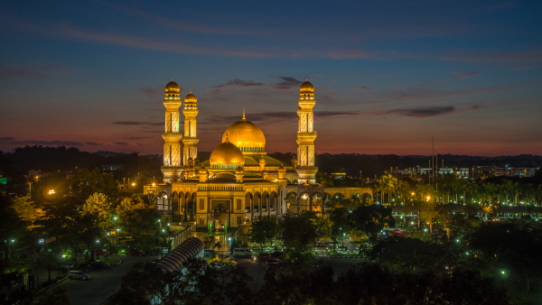 Jame' Asr Hassanil Bolkiah Mosque, Bandar Seri Begawan