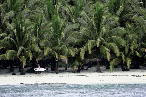 미국의 라이프스타일 잡지 나스트 트래블러가 선정한 아시아 최고의 섬에 필리핀 시아르가오, 팔라완, 보라카이가 이름을 올렸다. 사진은 필리핀 시아르가오 / 여행신문CB