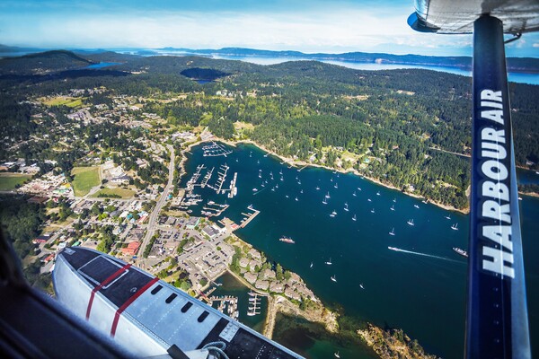 하늘에서 내려다 본 밴쿠버 전경 / © Harbour Air Seaplanes