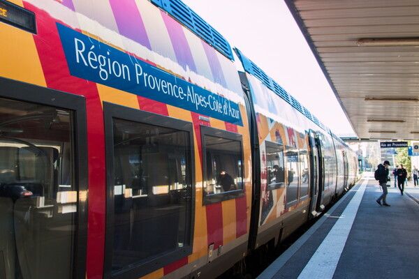 프랑스관광청과 레일유럽이 2023년 프랑스 기차여행 상품 개발에 힘을 싣는다. 사진은 떼제베 기차 / 여행신문 CB 