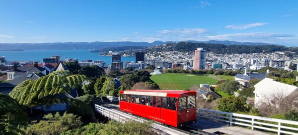 이번 팸투어에서 뉴질랜드 수도 웰링턴을 방문해 상품 개발을 위한 주요 관광지를 방문했다 / 에어뉴질랜드