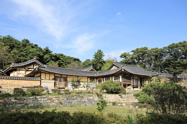 명재고택이 위치한 논산에는 유네스코 세계유산에 등재된 9곳의 '한국의 서원' 중 돈암서원이 있다  / 한국관광공사