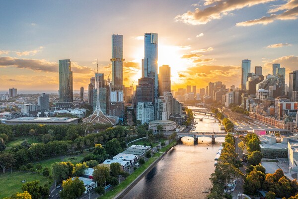 멜버른은 정원의 도시, 패션의 도시, 이벤트의 도시, 커피의 도시, 미식의 도시까지 다양한 수식어를 가진 매력적인 도시로 꼽힌다 / 빅토리아주관광청 