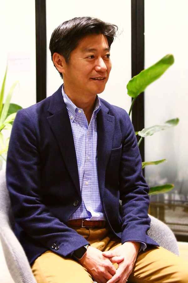 트리플라 타카하시 카즈히사 CEO는 “한국의 호텔들은 클라우드 기반의 PMS, 부킹 엔진, 채널 매니저 서비스를 이용하며 디지털 전환 속도가 빠르게 진행되고 있다”며 “한국 시장에 지속적으로 투자해 트리플라의 브랜드 가치를 높이겠다”라고 말했다 / 손고은 기자 
