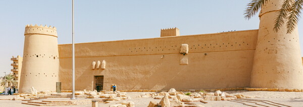 알 마스막 요새. 사우디아라비아 왕국 설립의 상징물이다