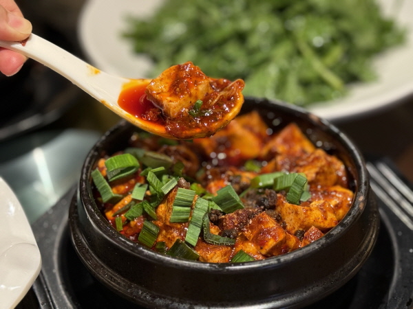 진마파두부는 '마파두부'의 원조다