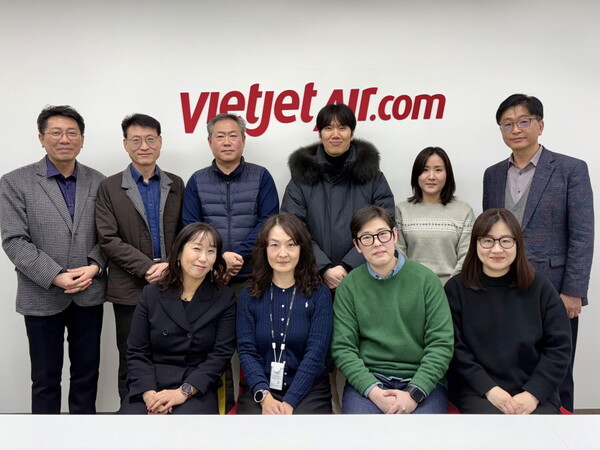 비엣젯항공과 세이버가 진행한 발권 프로모션에서 는 놀유니버스·롯데관광·플라이지 등이 선정됐다 / 비엣젯항공