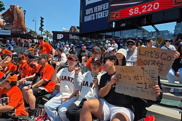 모두투어가 2026년 메이저리그(MLB) 개막전을 맞아 메이저리그 전문 해설위원과 함께 직관과 여행을 동시에 즐길 수 있는 ‘이현우의 MLB 개막전 직관 컨셉 투어’를 출시했다 / 모두투어