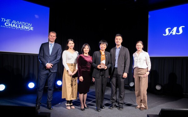 베트남항공이 스카이팀(SkyTeam) 항공 동맹이 주최한 ‘2025 지속가능 항공 챌린지’에서 ‘가장 영향력 있는 솔루션-기내 제품’ 부문을 수상했다 / 베트남항공