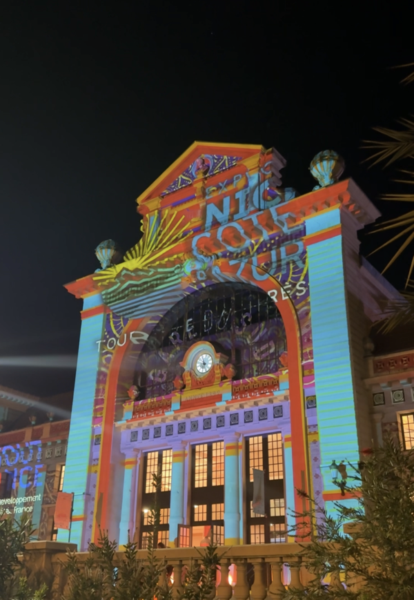 올해 랑데부 프랑스 웰컴 이브닝은 니스의 역사적인 기차역을 개조한 복합문화공간 '갸르 뒤 수드(Gare du Sud)'에서 화려하게 진행됐다 / 손고은 기자