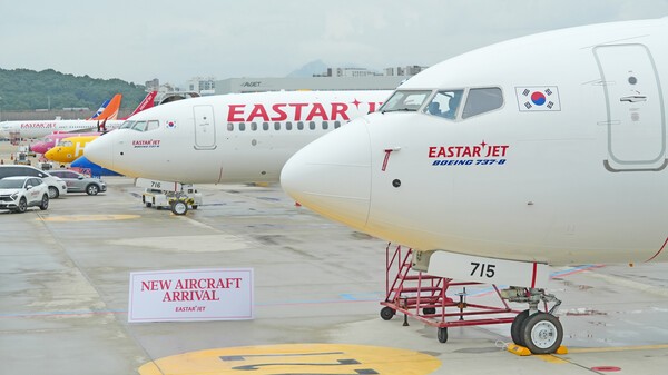 이스타항공이 8월 14일 보잉 B737-8을 추가 도입해 보유 항공기를 21대로 늘렸다 / 이스타항공