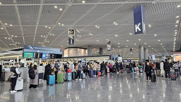 “공항에 6시간 전 도착해야 하나”…일본 면세제도 변경에 가이드들 '긴장'